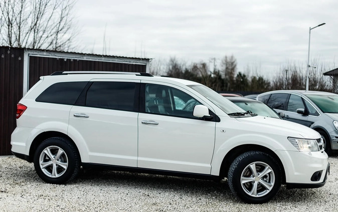 Fiat Freemont cena 59900 przebieg: 175000, rok produkcji 2015 z Tarnowskie Góry małe 742